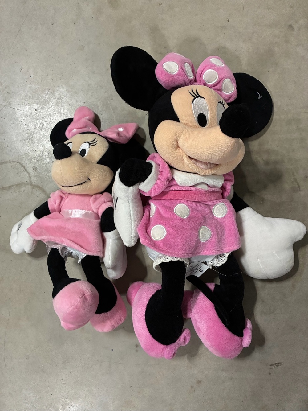 Disney Minnie Mouse Plush Dolls - Pink, White & Black Polka Dot Outfits